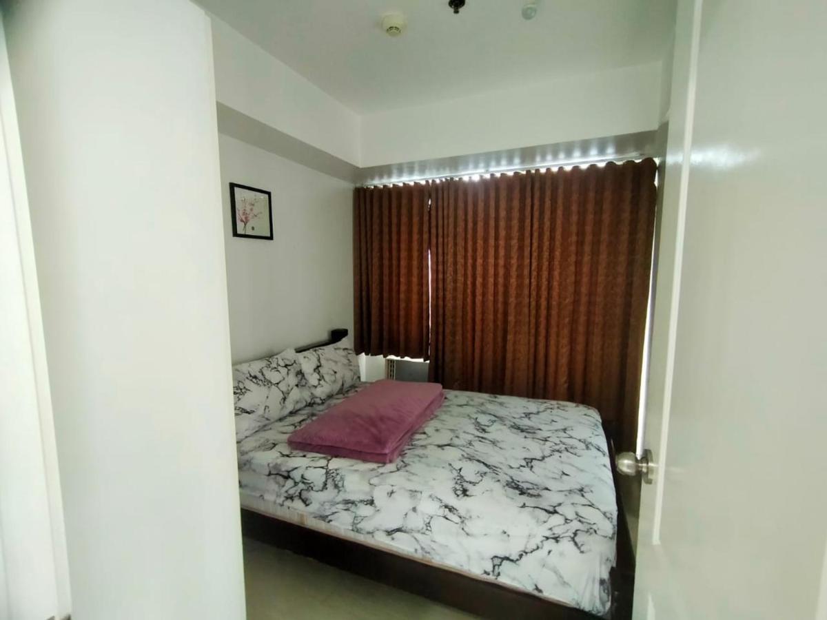 Beach Front Living In The Heart Of The City, Azure Residences Manila Kültér fotó
