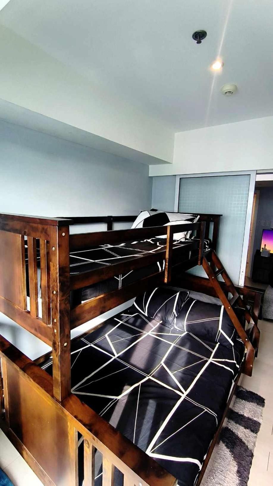 Beach Front Living In The Heart Of The City, Azure Residences Manila Kültér fotó
