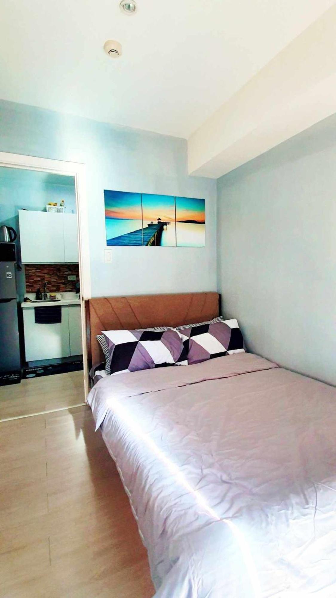Beach Front Living In The Heart Of The City, Azure Residences Manila Kültér fotó